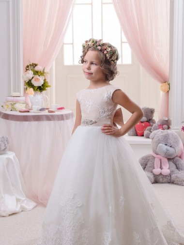 V-Back Sleeveless Bateau Neck Ball Gown Tulle & Lace Flower Girl Dresses Worcester