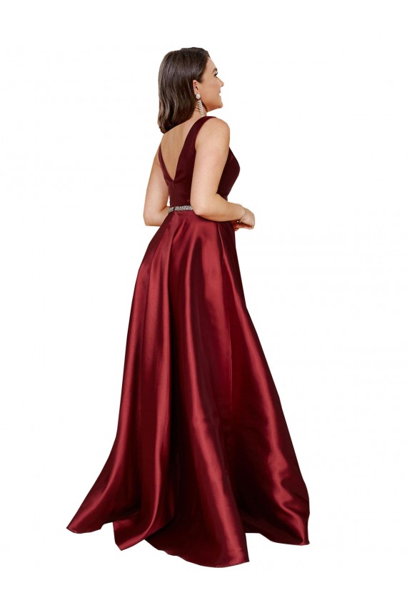 V-Back Sleeveless V-Neck A-Line Satin Formal Plus Size Evening Gown / Prom Dress / Bridesmaid Dress Worcester