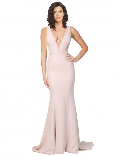 V-Back Sleeveless V-Neck Sheath Stretch Crepe Black Tie Evening Gown / Prom Dress / Bridesmaid Dress Worcester